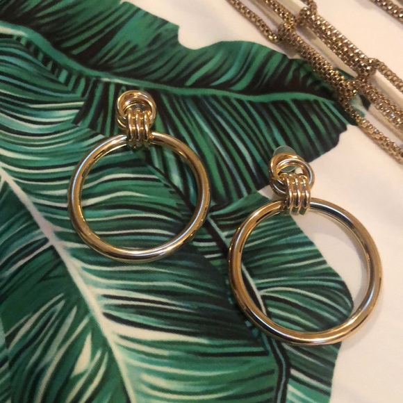 Love Knot Hoop Earrings - Picture 3 of 3